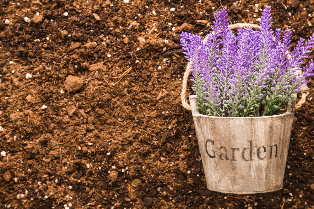 Lubbock Mulch Installation Services